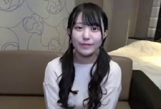 本土小情侣自拍趁父母不在家在浴室偷尝禁果